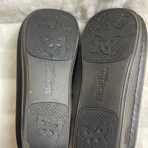 Alegria Day 011 black patent leather Mary Jane shoes with Velcro strap S… - Picture 12 of 13